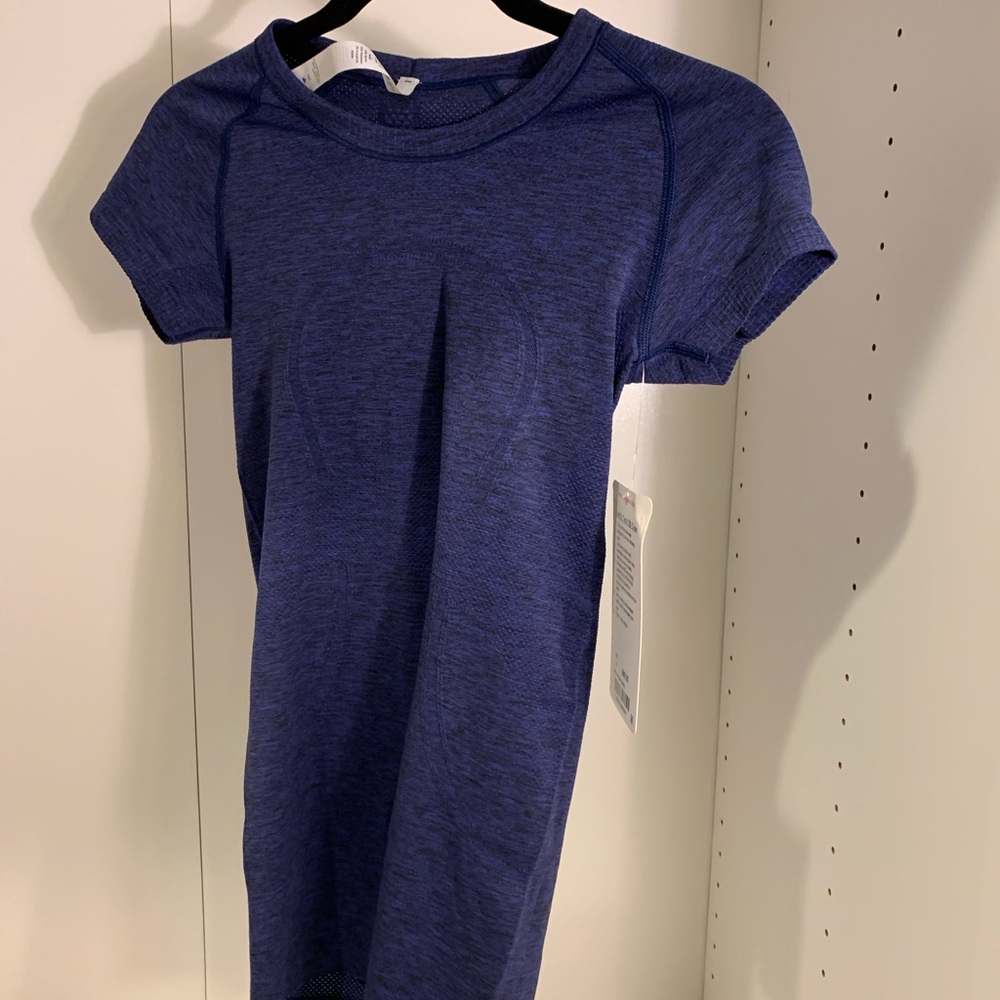 Lululemon shirt